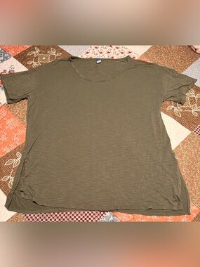 Old Navy Luxe Olive Green Tunic Tee L Tall Soft Stretch Short Sleeve Top